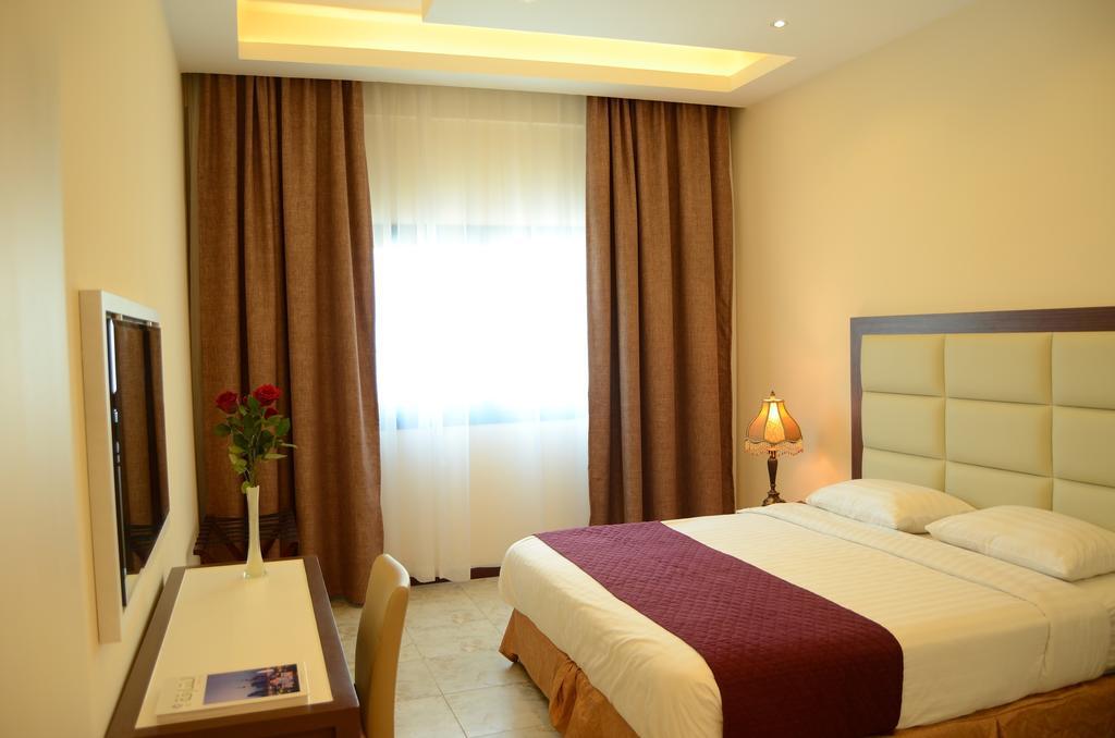 Arcadia Hotel Suites Szardża Zewnętrze zdjęcie