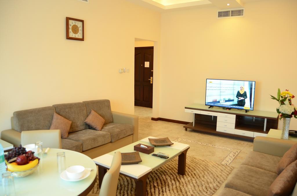 Arcadia Hotel Suites Szardża Zewnętrze zdjęcie
