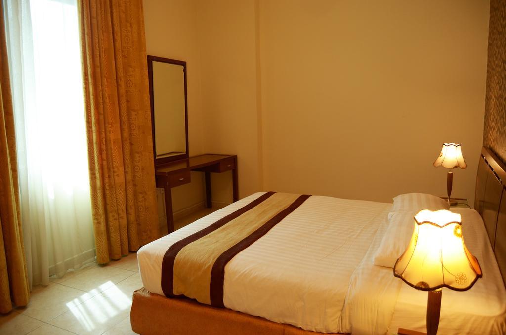 Arcadia Hotel Suites Szardża Zewnętrze zdjęcie