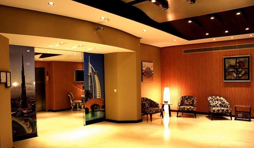 Arcadia Hotel Suites Szardża Zewnętrze zdjęcie